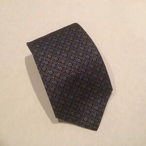Brioni Neck Tie 100% Silk Hand Made In Italy Navy Blue Yellow Geometric 58” 4”